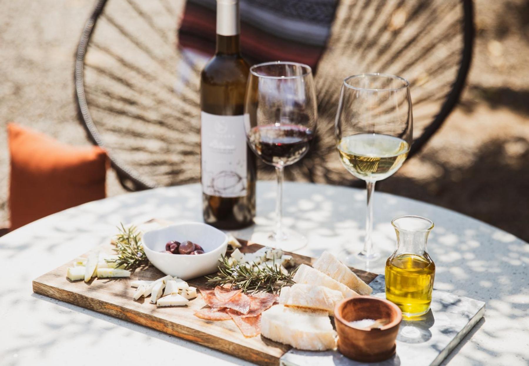 Campera Valle De Guadalupe إنسينادا المظهر الخارجي الصورة